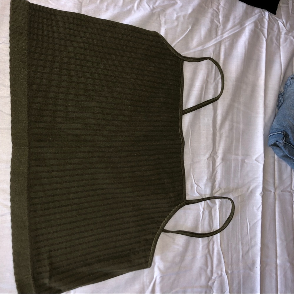 army green fitted crop top